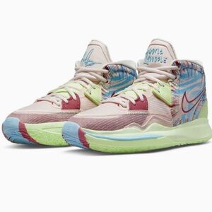 EUC Kyrie Infinity sneakers 👟
